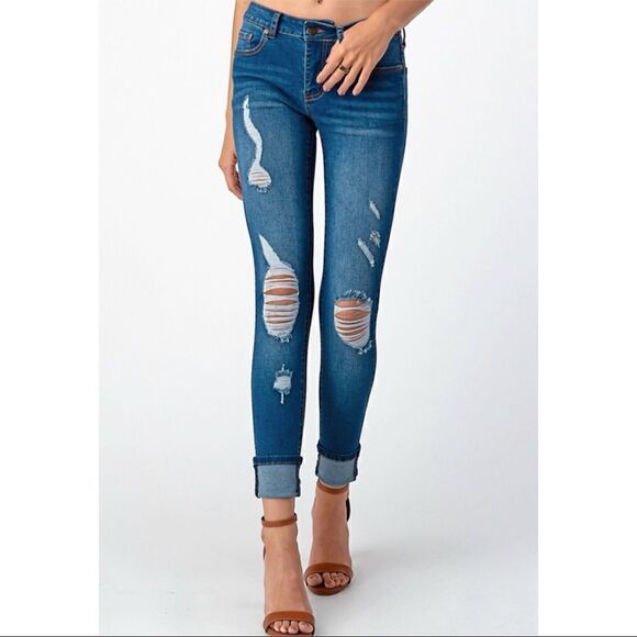 Distressed Skinny Jeans - Picture 4 of 6